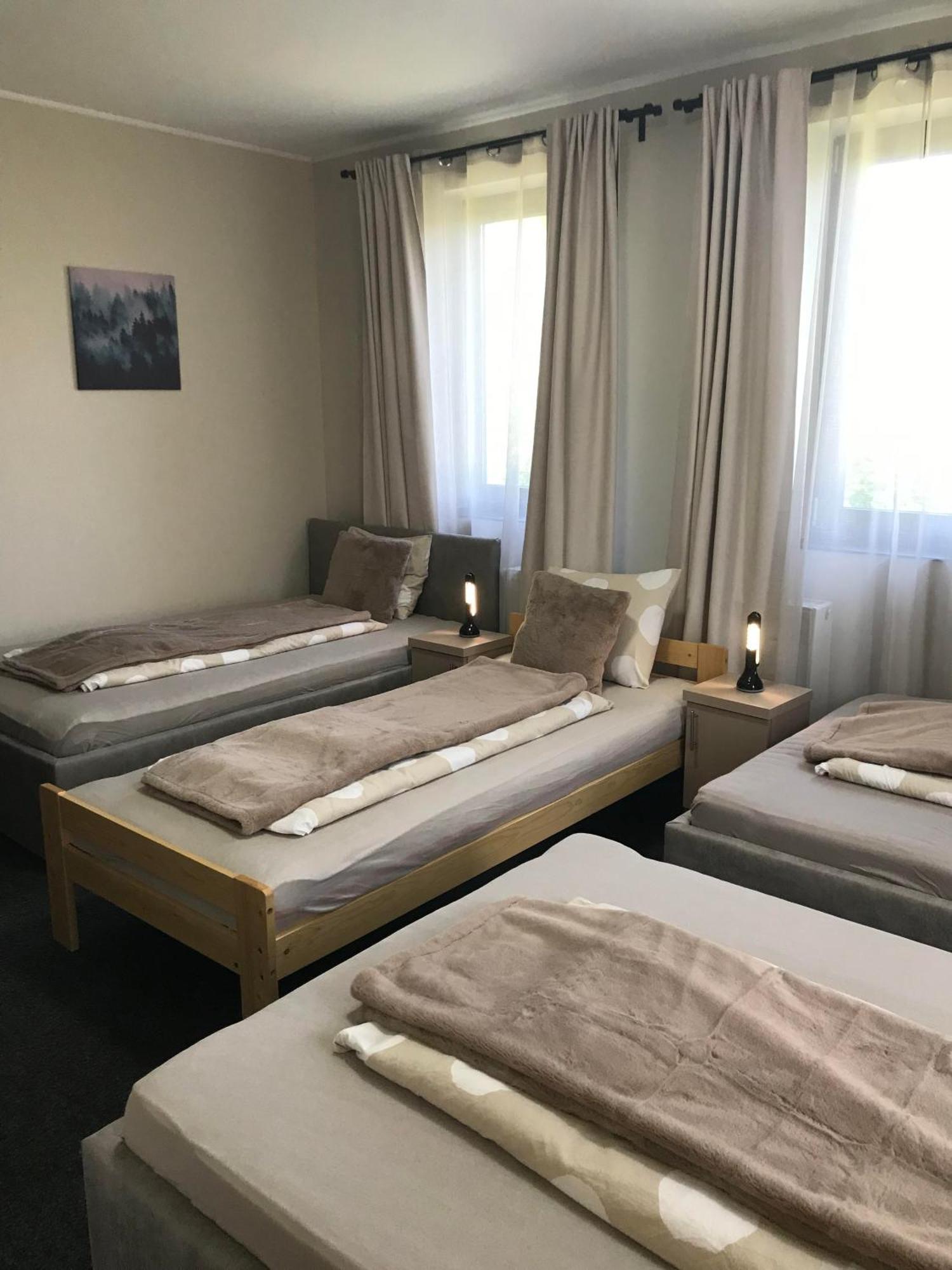 4 Haloszobas Pihenj Meg Vendeghaz Nyíregyháza Zewnętrze zdjęcie